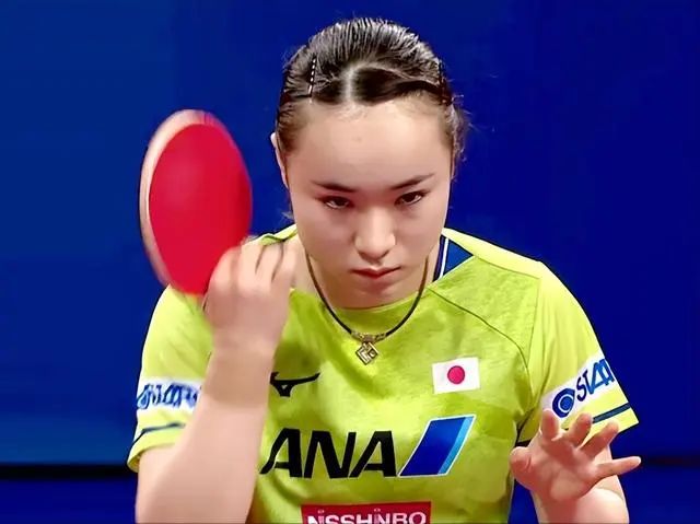 假动作吸引