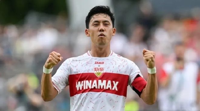 握手致意 握手致意