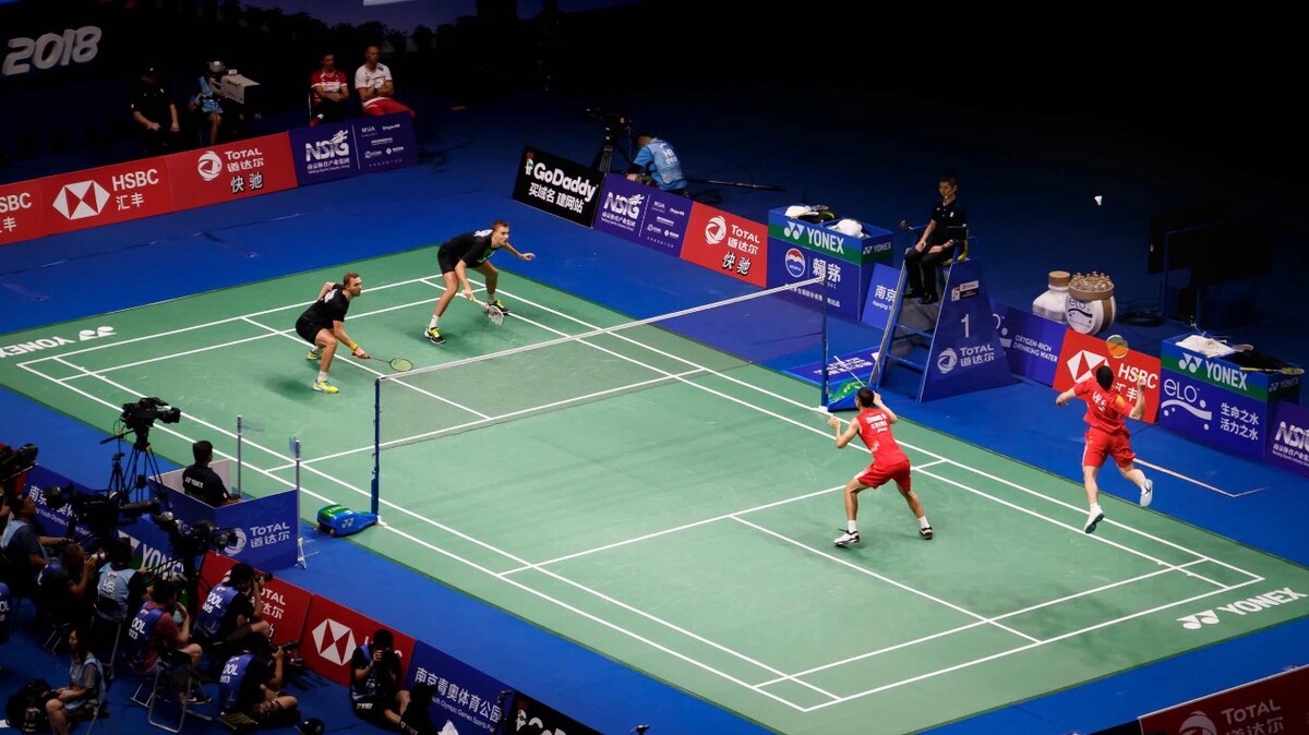 这位来自塞 这位来自塞