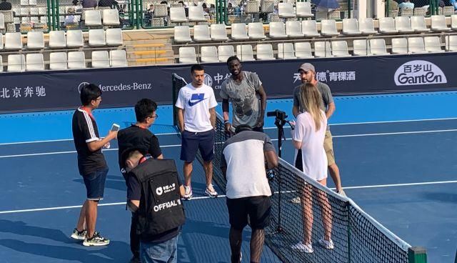 在面对短期 在面对短期