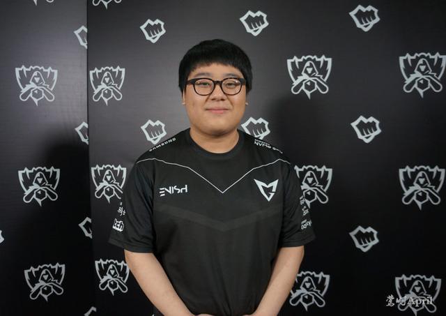 事不仅代表 事不仅代表