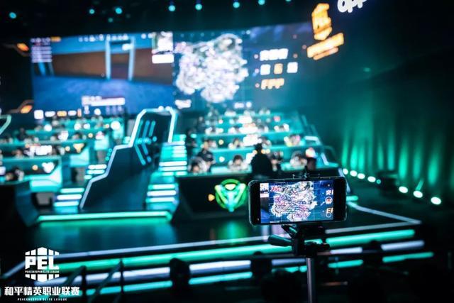 赫伊森在进 赫伊森在进