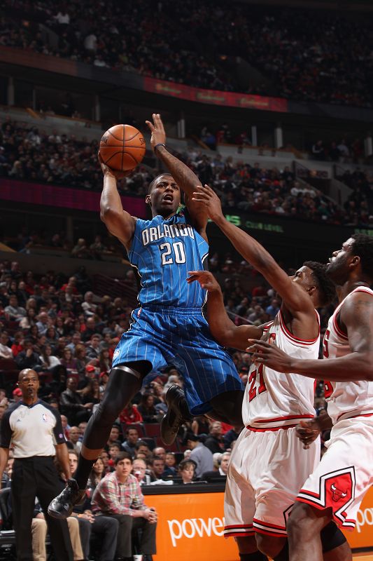 来吸引用户 来吸引用户