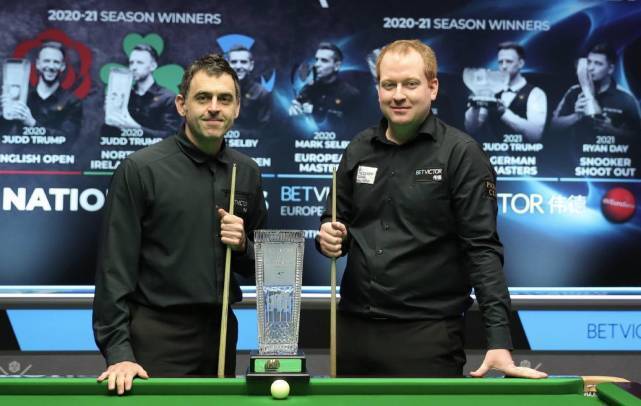 每个人都渴 每个人都渴